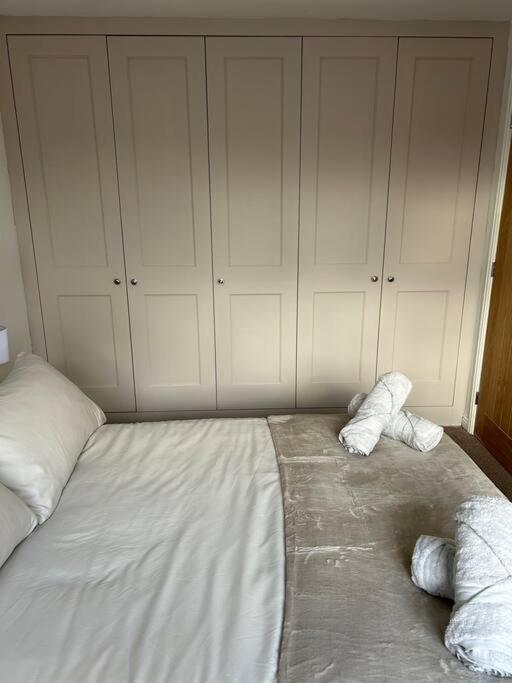 Fresh, Fully Equipped Modern House Can Sleep 5 Kiveton Park Екстериор снимка